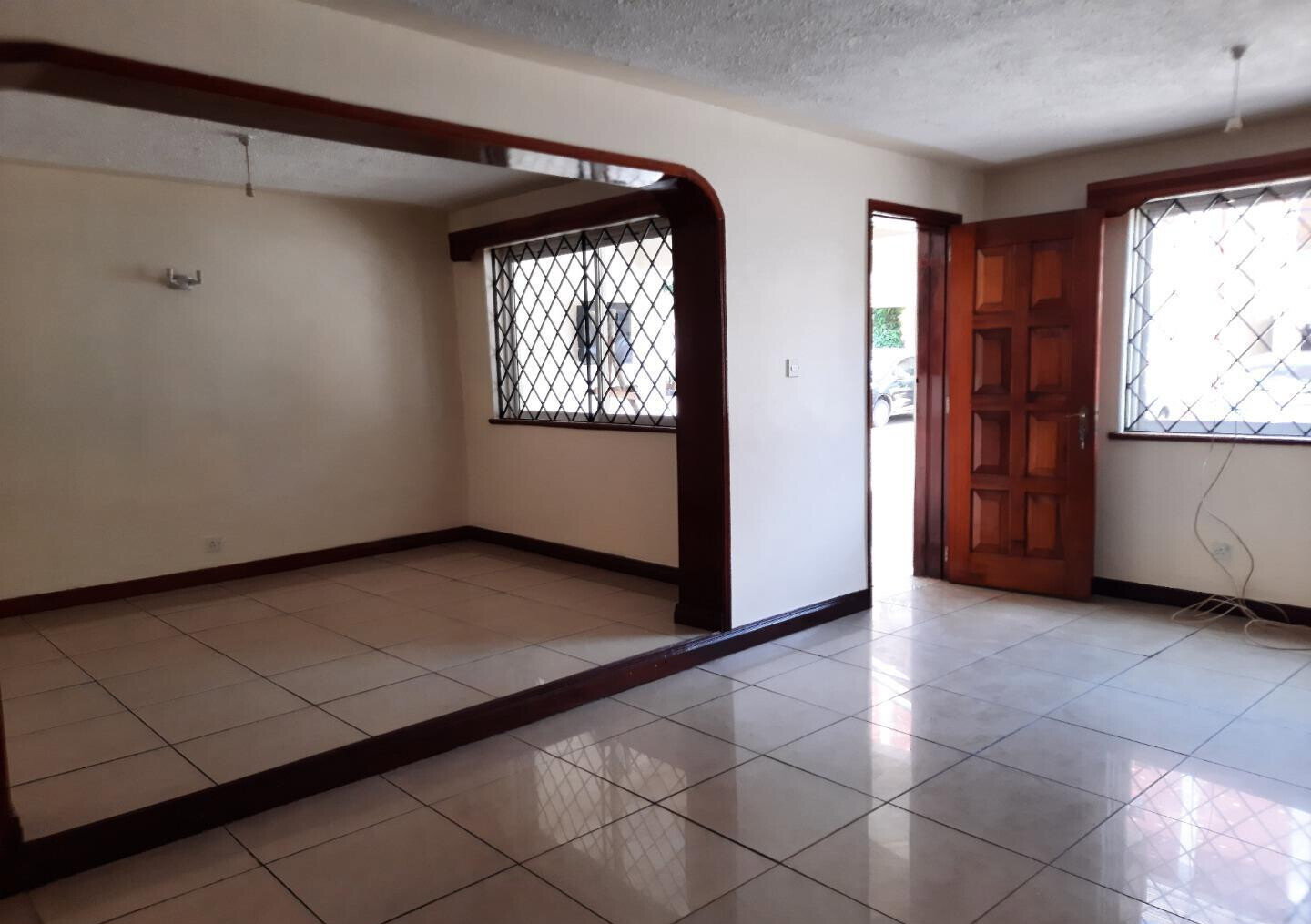 4BR All-Ensuite Townhouse with Generator & Solar - Kileleshwa