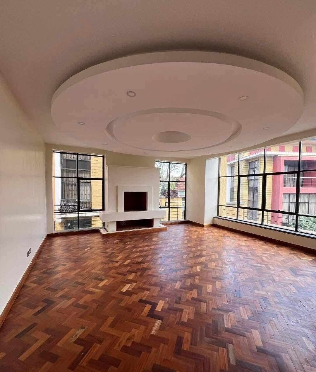 5-Ensuite Townhouse with Rooftop Terrace & DSQ - Lavington