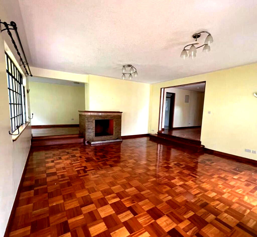 5-Ensuite Townhouse with Study & Inverter - Lavington Gated Community