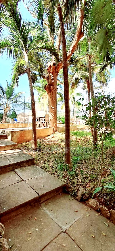 10bdrm Mansion in Nyali for rent - Image 7
