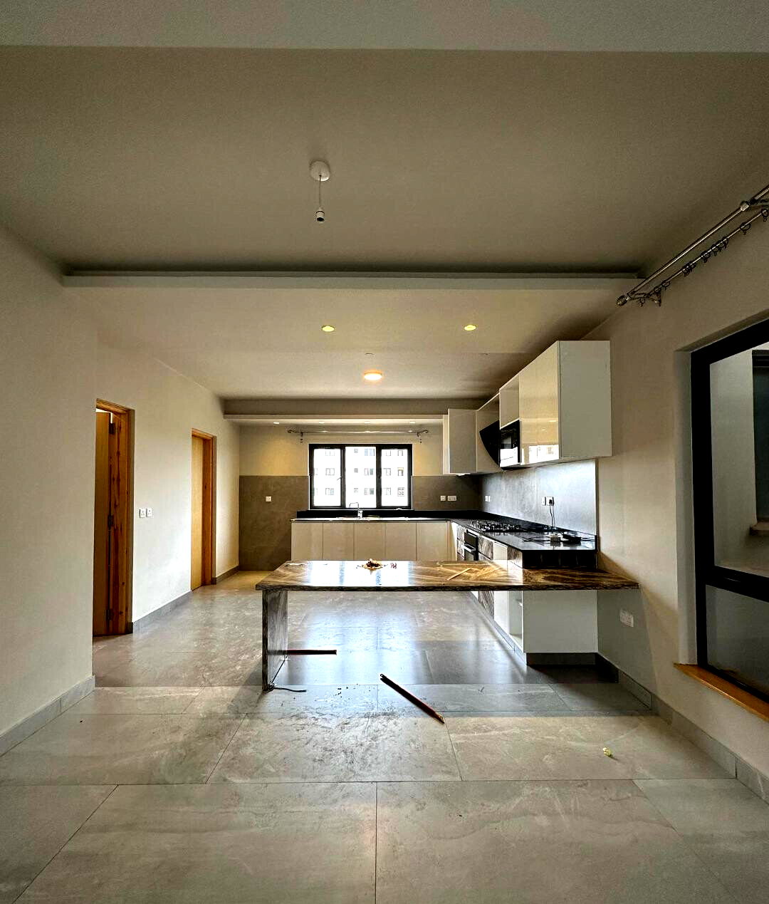 4BR Townhouse with Rooftop Terrace & Lift - Kileleshwa