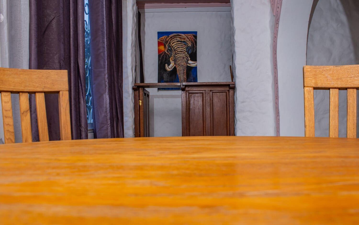2BR Tudor Creekside Apartment with Smart TV & DSTV - Nyali