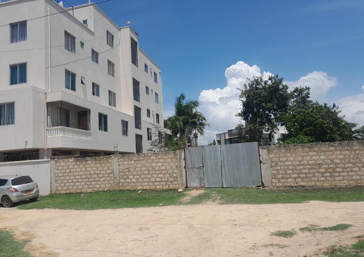 50x100 Plot in Utange