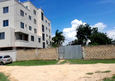 50x100 Plot in Utange