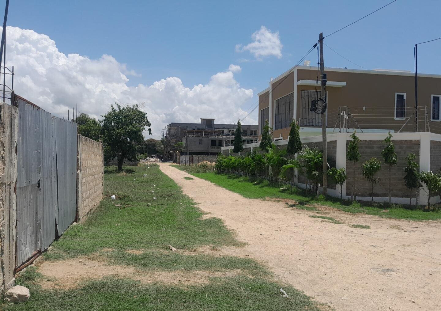 50x100 Plot in Utange