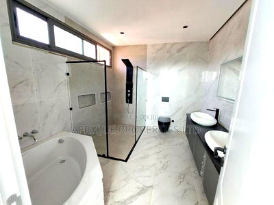 5bdrm Villa in Lavington for sale - Image 17