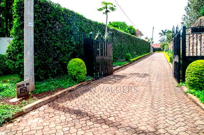 Furnished 1bdrm House in Runda for rent - Image 9