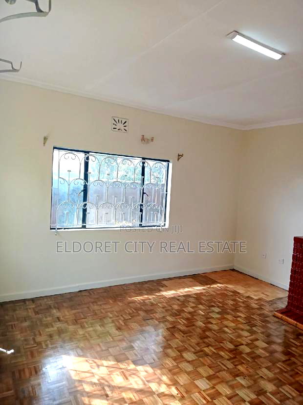 Furnished 3bdrm Bungalow in Kapsoya, Eldoret CBD for sale