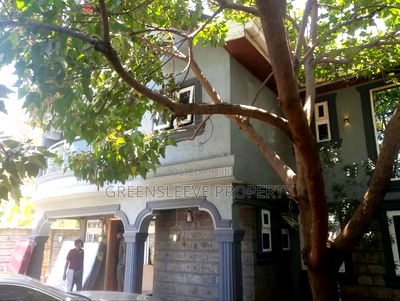 4bdrm House in Karen, Hardy for rent - Image 2