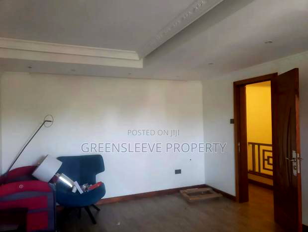 4bdrm House in Karen, Hardy for rent