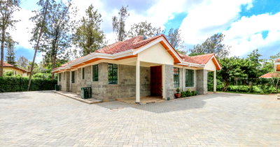 Cozy 1BR Cottage with Garden at KSh 120K