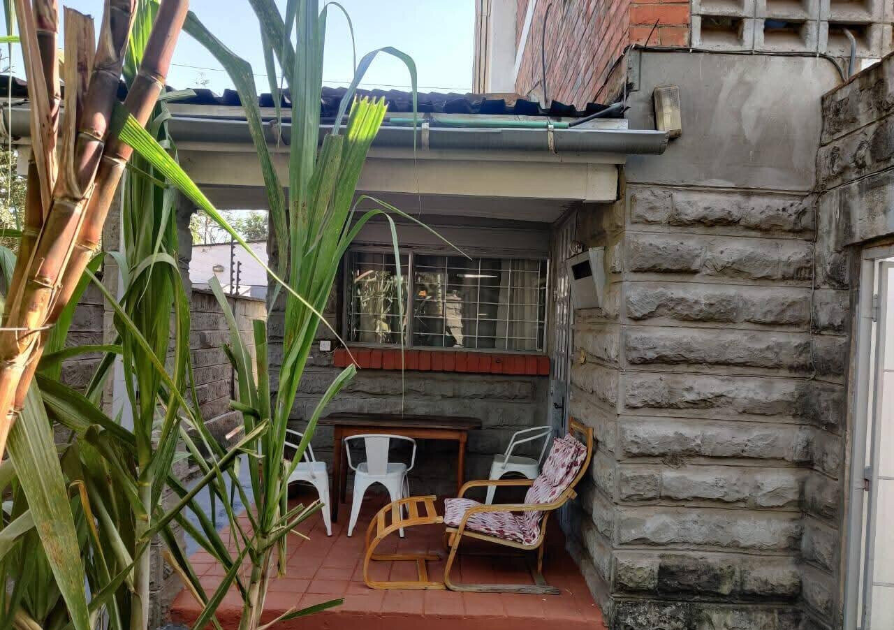 4BR Maisonette with 2 Guest Studios in Gated 32-Home Estate - Kileleshwa