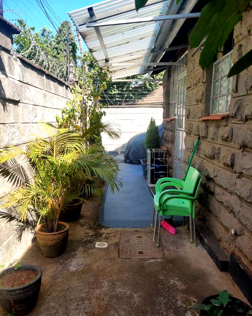 4BR Maisonette with 2 Guest Studios in Gated 32-Home Estate - Kileleshwa