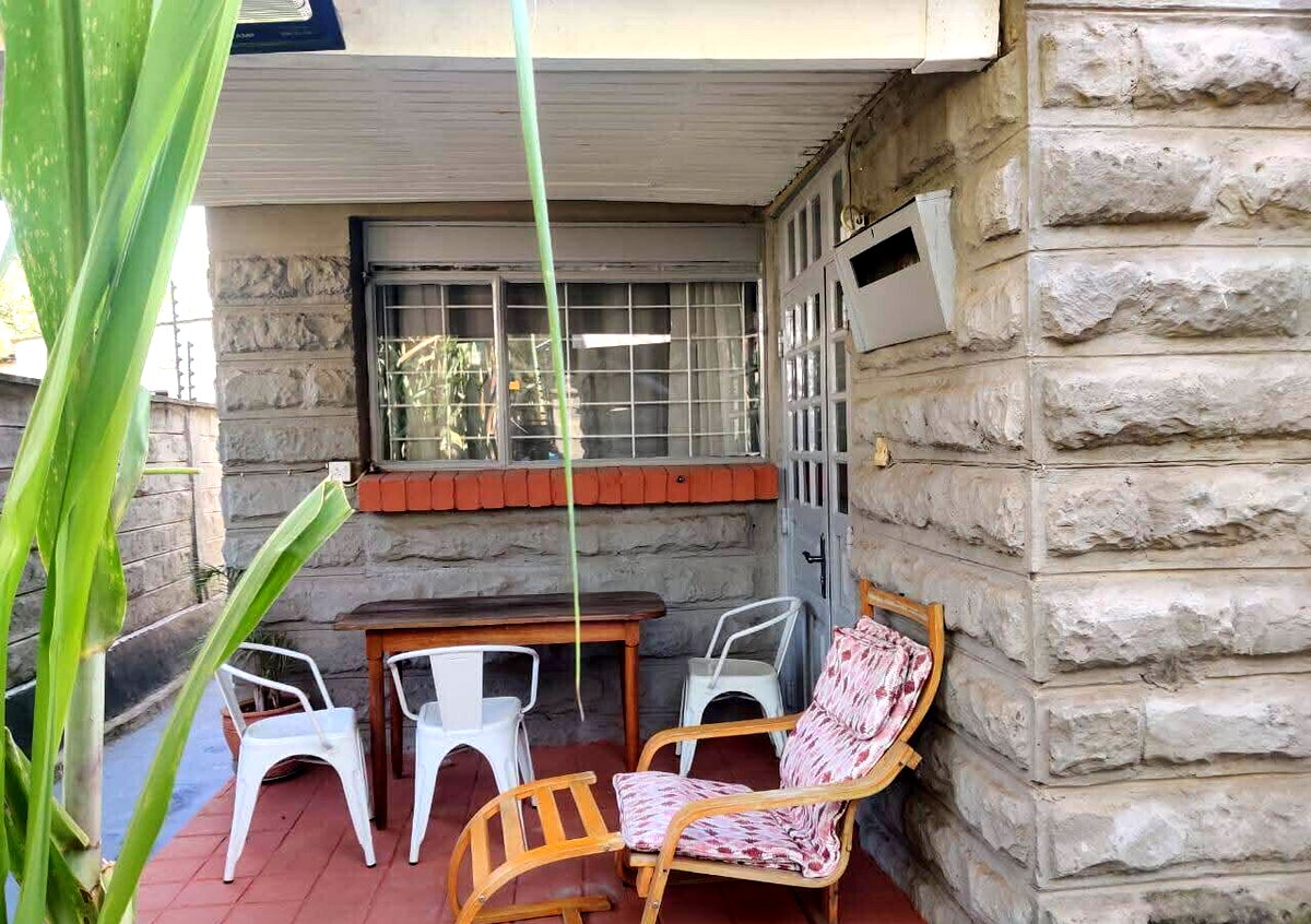 4BR Maisonette with 2 Guest Studios in Gated 32-Home Estate - Kileleshwa