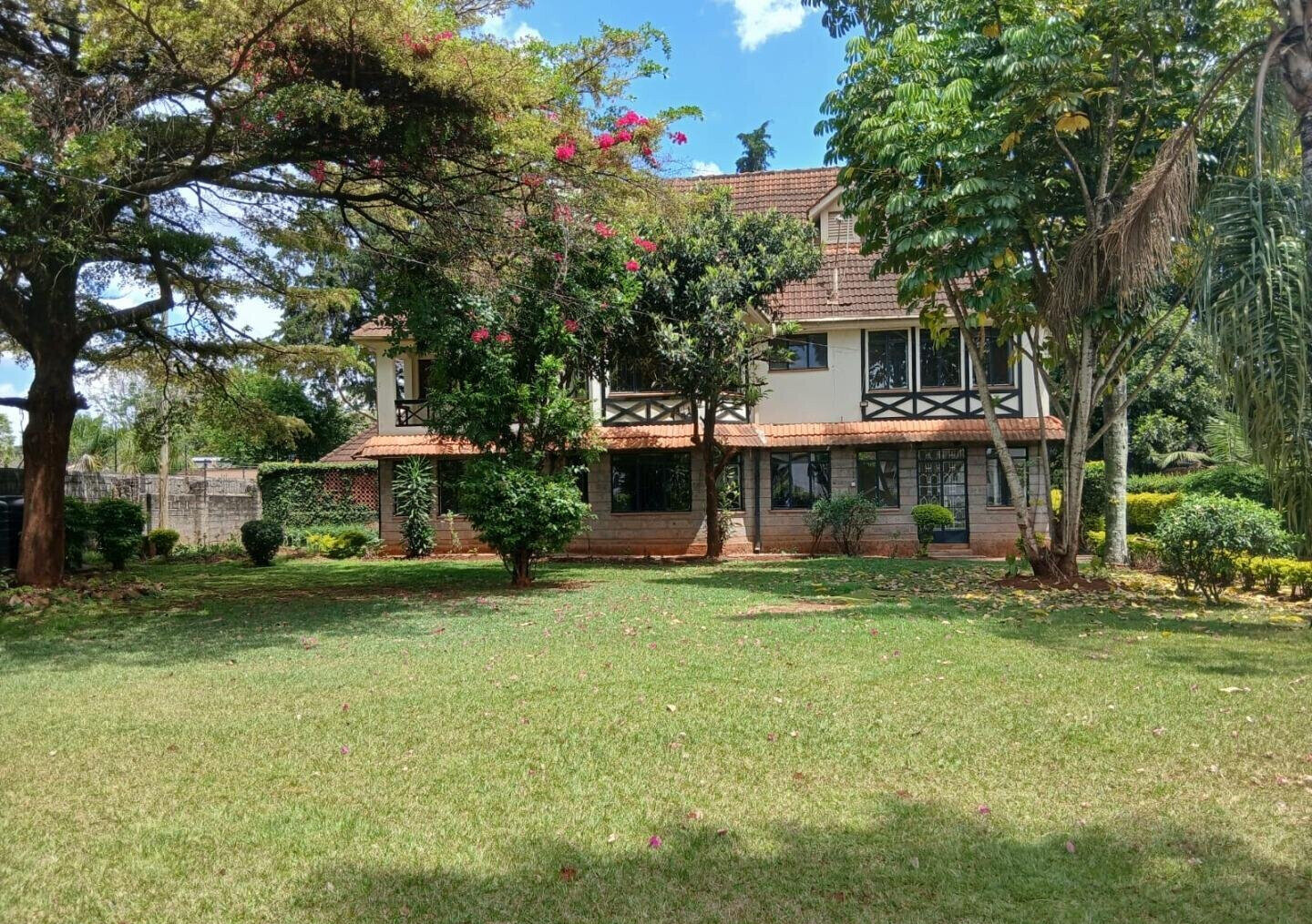 50x100 Plot 5BR Garden Home