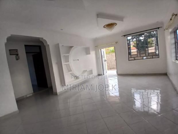 3bdrm Maisonette in Kenyatta Road, Juja for sale