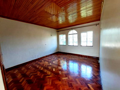 5bdrm Mansion in Kitisuru for rent - Image 9