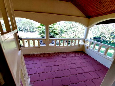 5bdrm Mansion in Kitisuru for rent - Image 11