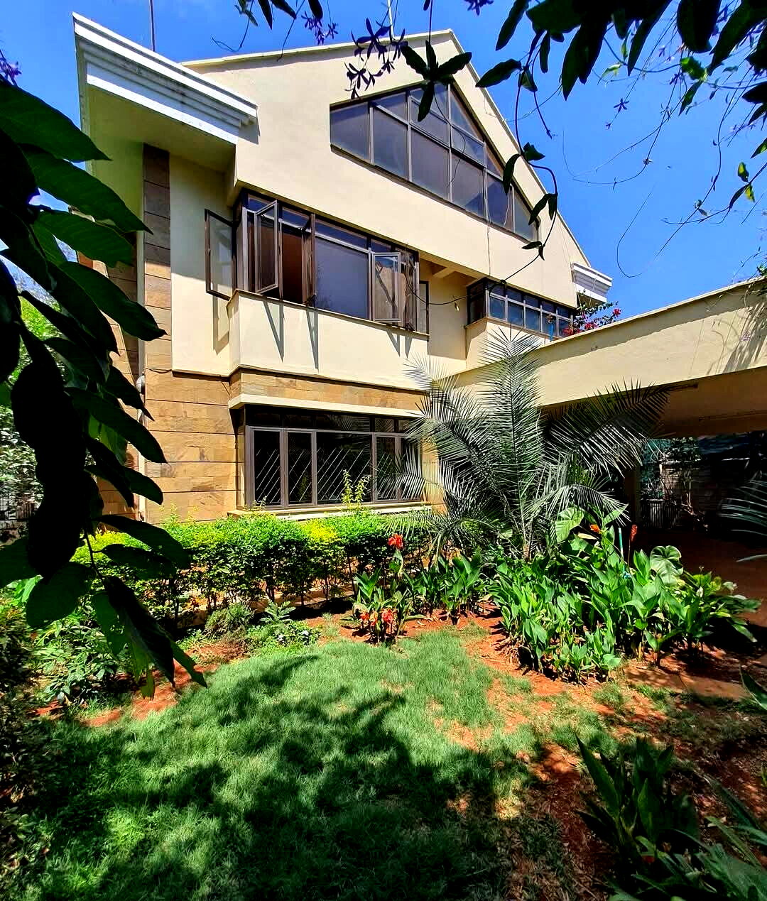 4-Unit Townhouse Court with KSh 1.4M Monthly Rent - Lavington