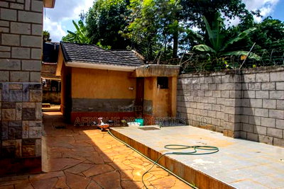 4bdrm Mansion in Kitisuru for sale - Image 3