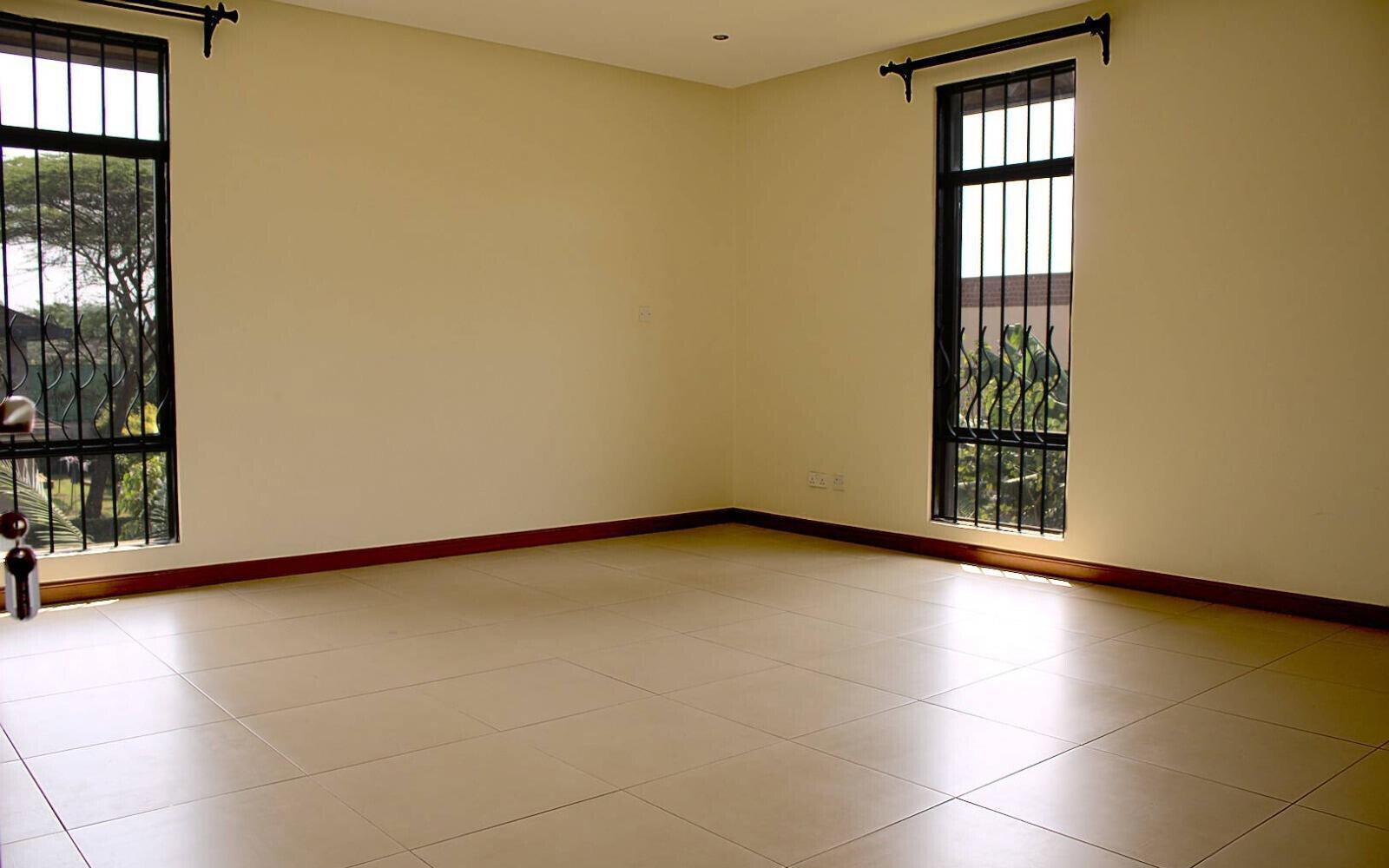50x100 Garden Home at KSh 450K