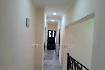 5bdrm Maisonette in Kiserian-Ngong, Matasia for sale - Image 6