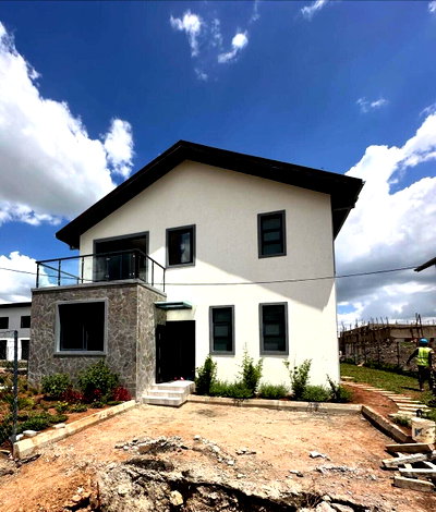 4BR All-Ensuite Townhouse with Clubhouse & Pool - Ongata Rongai