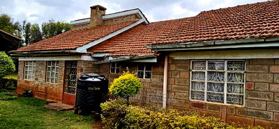 3bdrm Bungalow in Kimorning, Illula for sale - Image 1