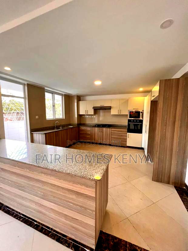 3bdrm Apartment in Hatheru Road, Lavington for rent