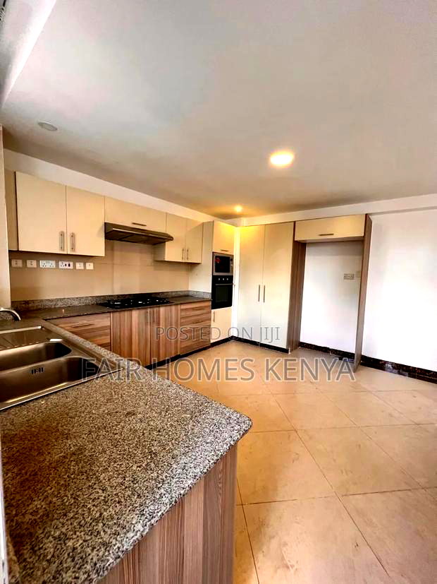 3bdrm Apartment in Hatheru Road, Lavington for rent