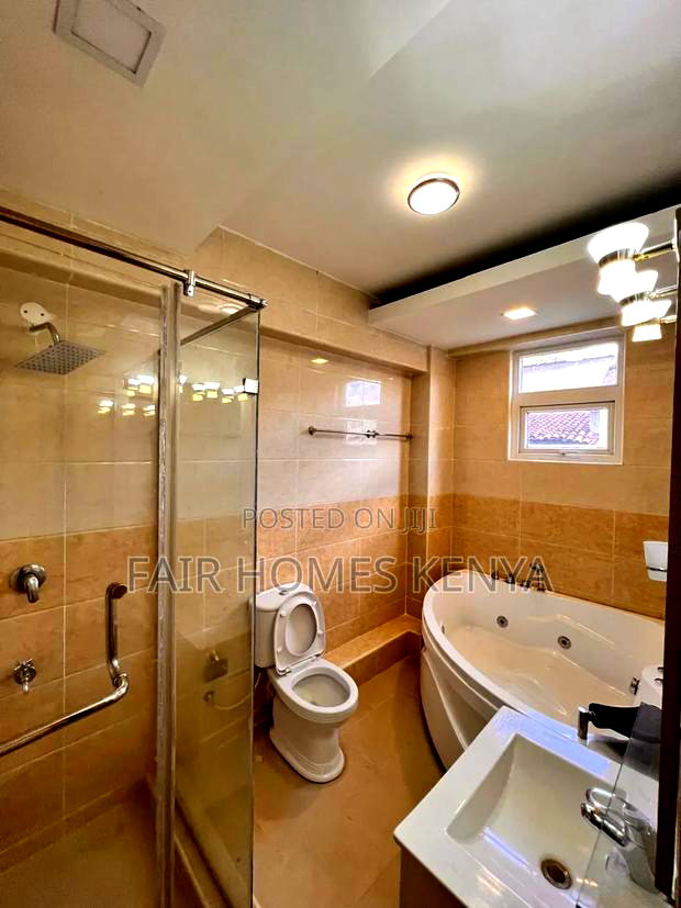 3bdrm Apartment in Hatheru Road, Lavington for rent