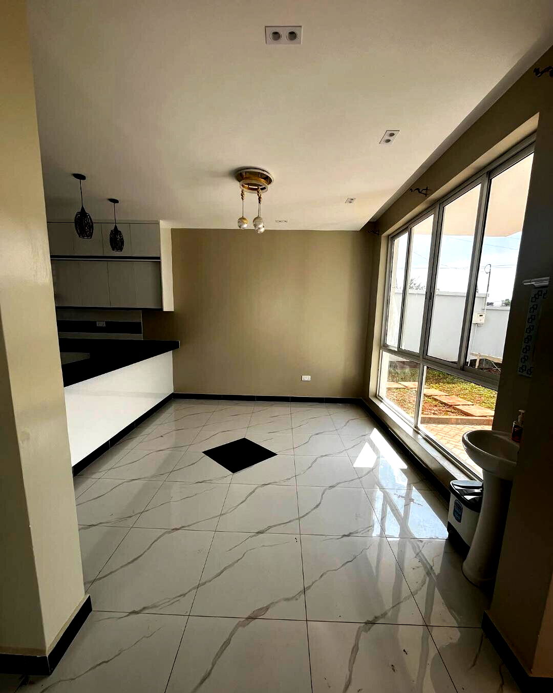 4BR All En-Suite Villa with Private SQ in Gated Community - Kiserian