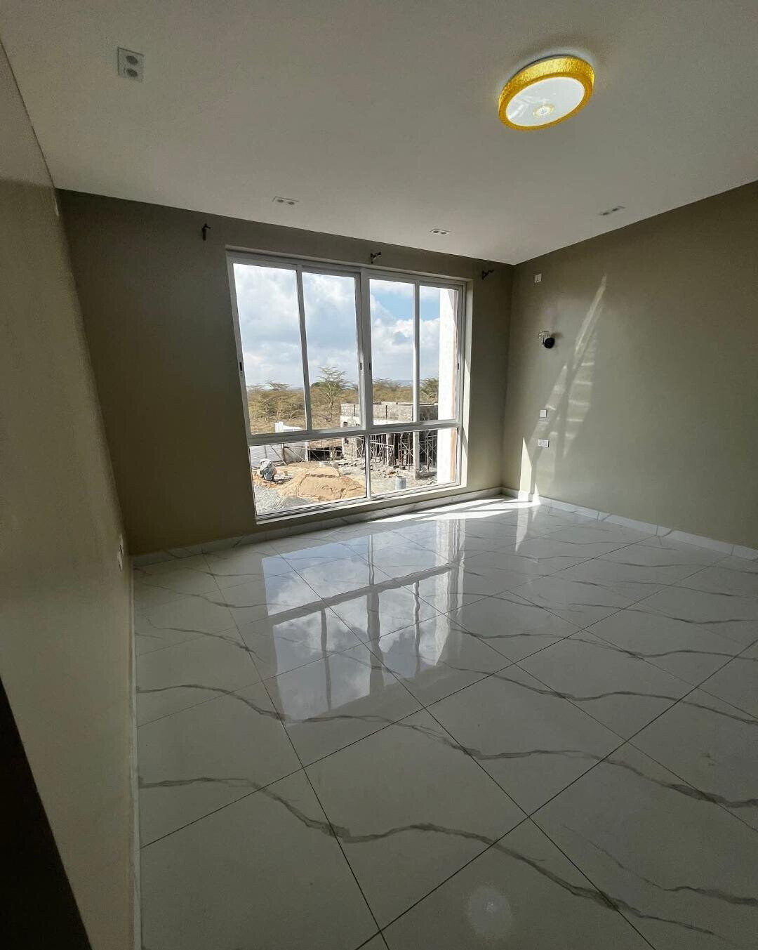 4BR All En-Suite Villa with Private SQ in Gated Community - Kiserian