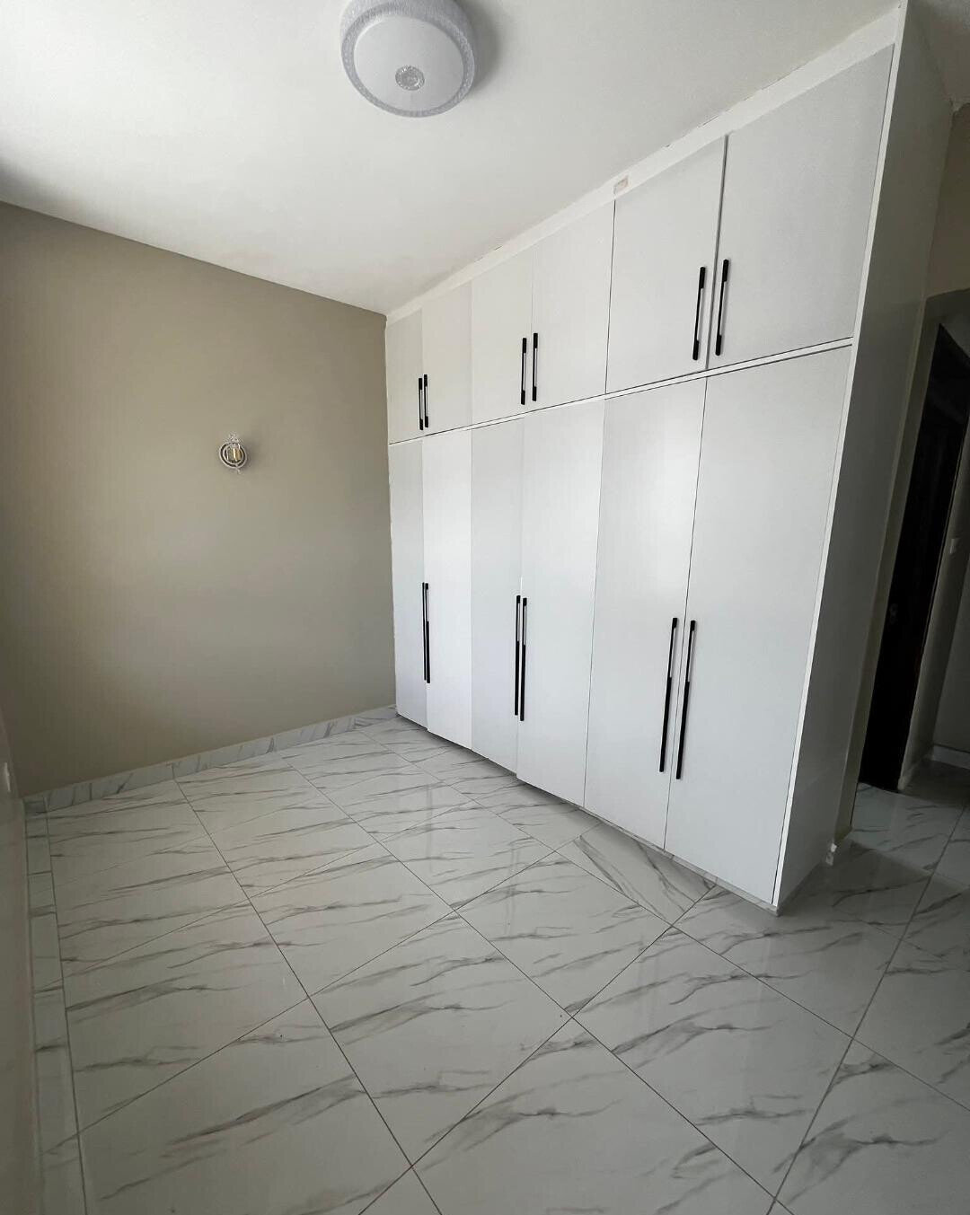 4BR All En-Suite Villa with Private SQ in Gated Community - Kiserian
