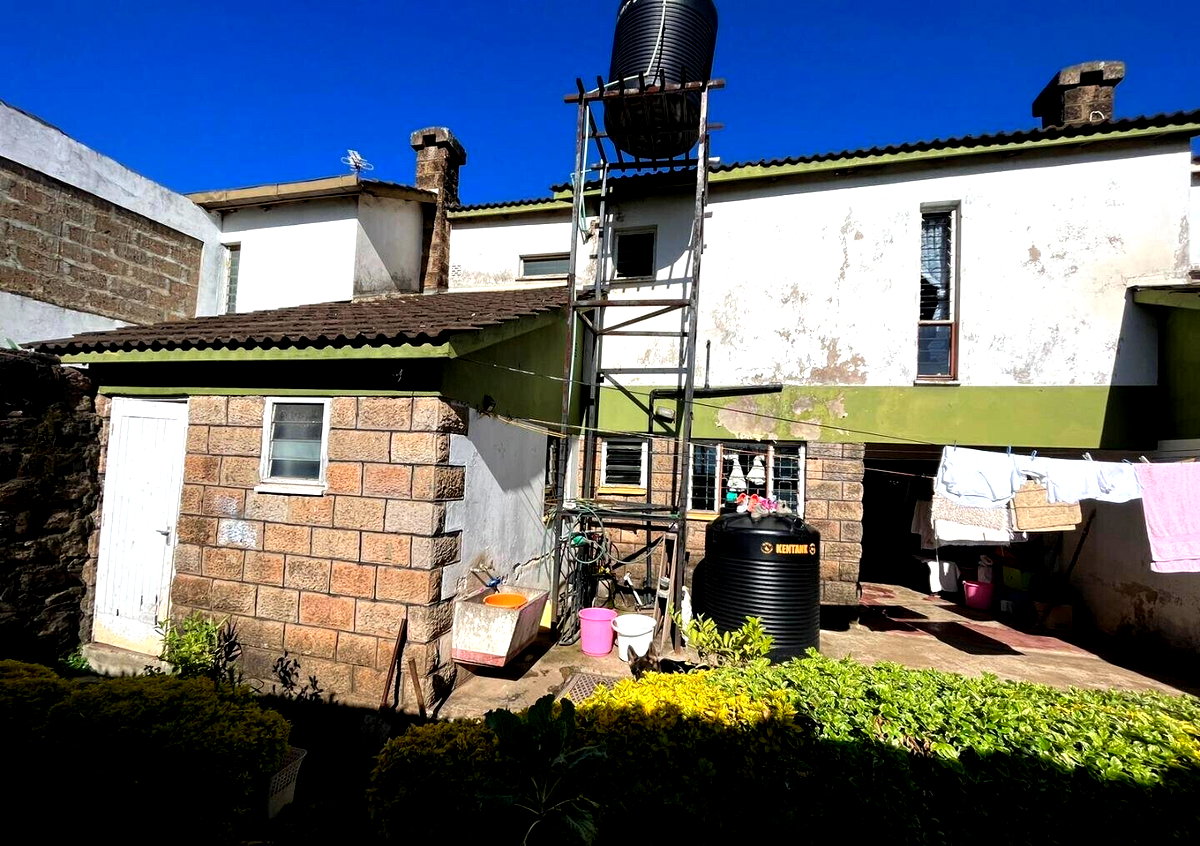 3BR Townhouse with DSQ in Gated Community - Ngumo