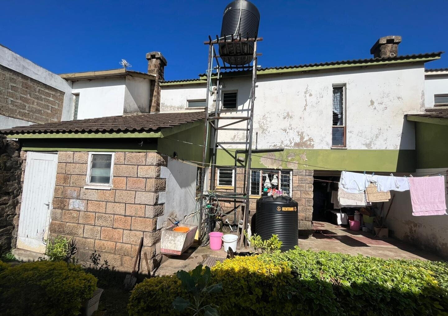 3BR Townhouse with DSQ in Gated Community - Ngumo