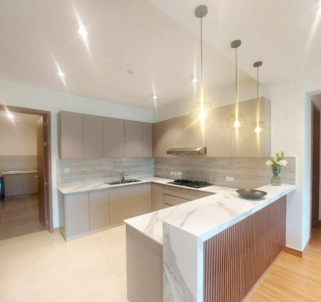 3BR with DSQ & Heated Infinity Pool - Riverside Drive, Lavington