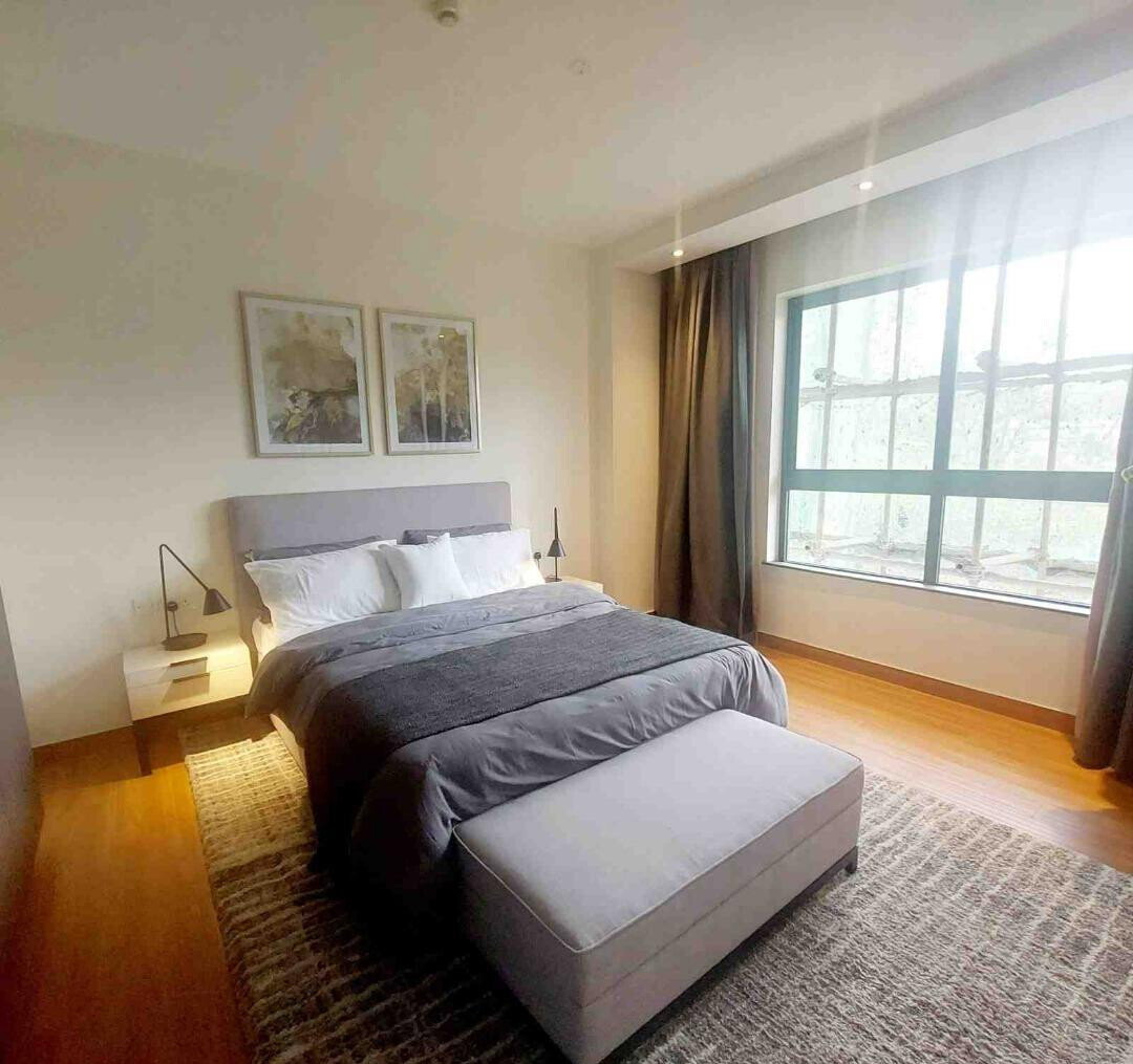 3BR with DSQ & Heated Infinity Pool - Riverside Drive, Lavington
