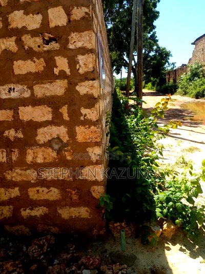 1/4 Acre Plot Near to Chandarana Shopping in Diani Beach - Image 4