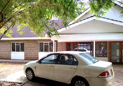 Half Acre 5BR Garden Home