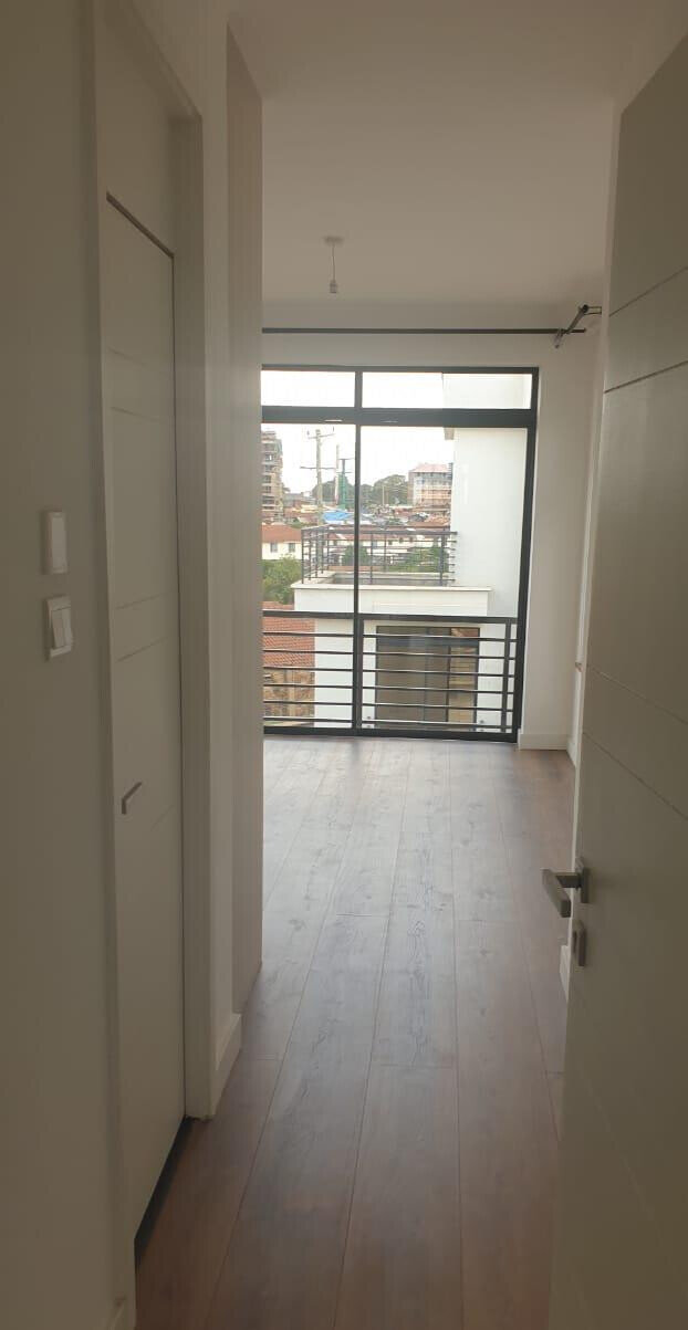 4BR Townhouse with Valley Views & Rooftop Terrace - Loresho