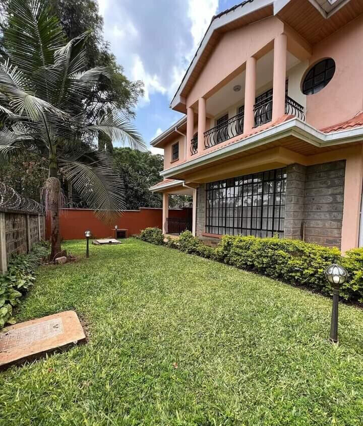 5-Ensuite Townhouse with DSQ in 4-Unit Compound - Lavington