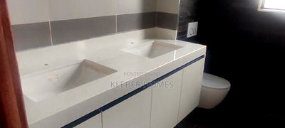 4bdrm Villa in Kiambu Road for Sale - Image 15