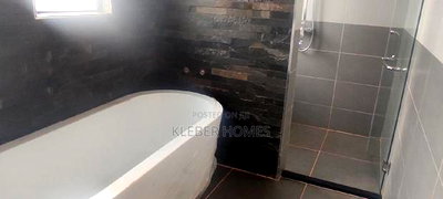 4bdrm Villa in Kiambu Road for Sale - Image 14