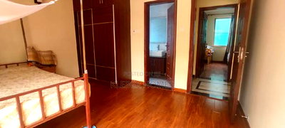 5bdrm Villa in Lavington for sale - Image 3