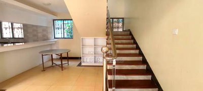 5bdrm Villa in Lavington for sale - Image 5