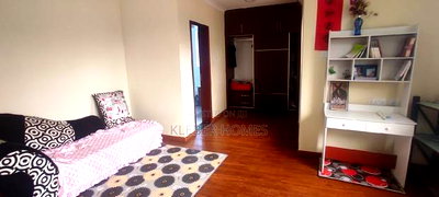 5bdrm Villa in Lavington for sale - Image 10