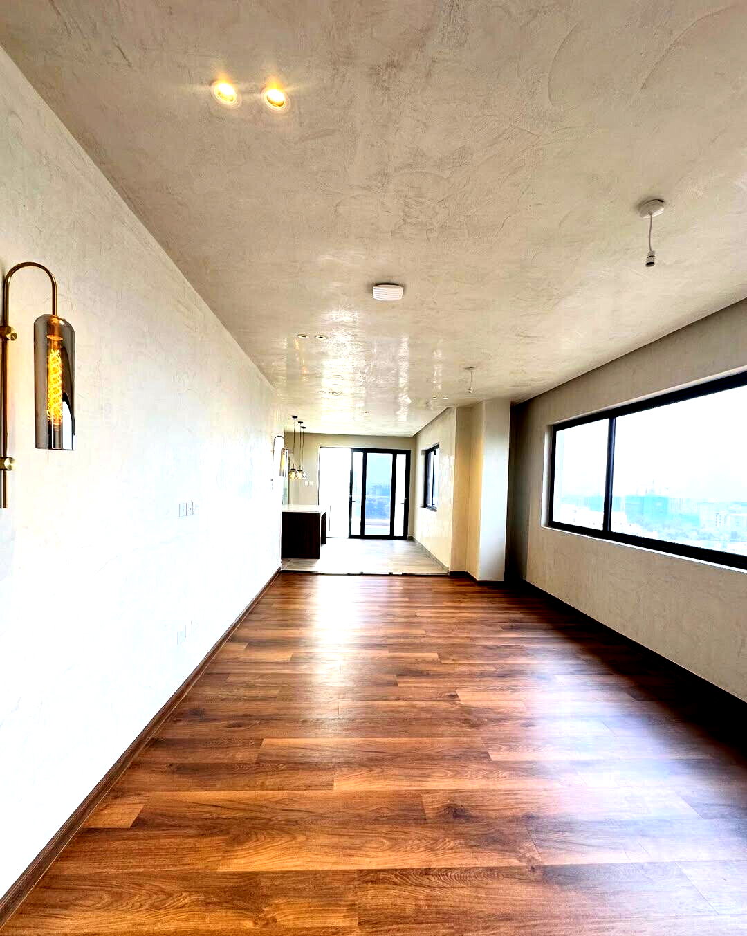 5-Bed Penthouse with Heated Pool & DSQ - Kilimani