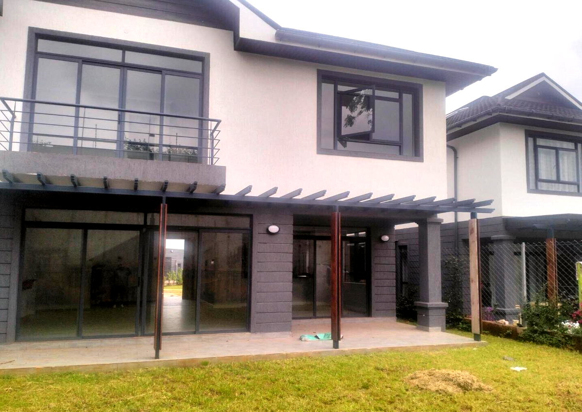 4BR Townhouse with DSQ & Beautiful Garden - Kiambu Gated Community