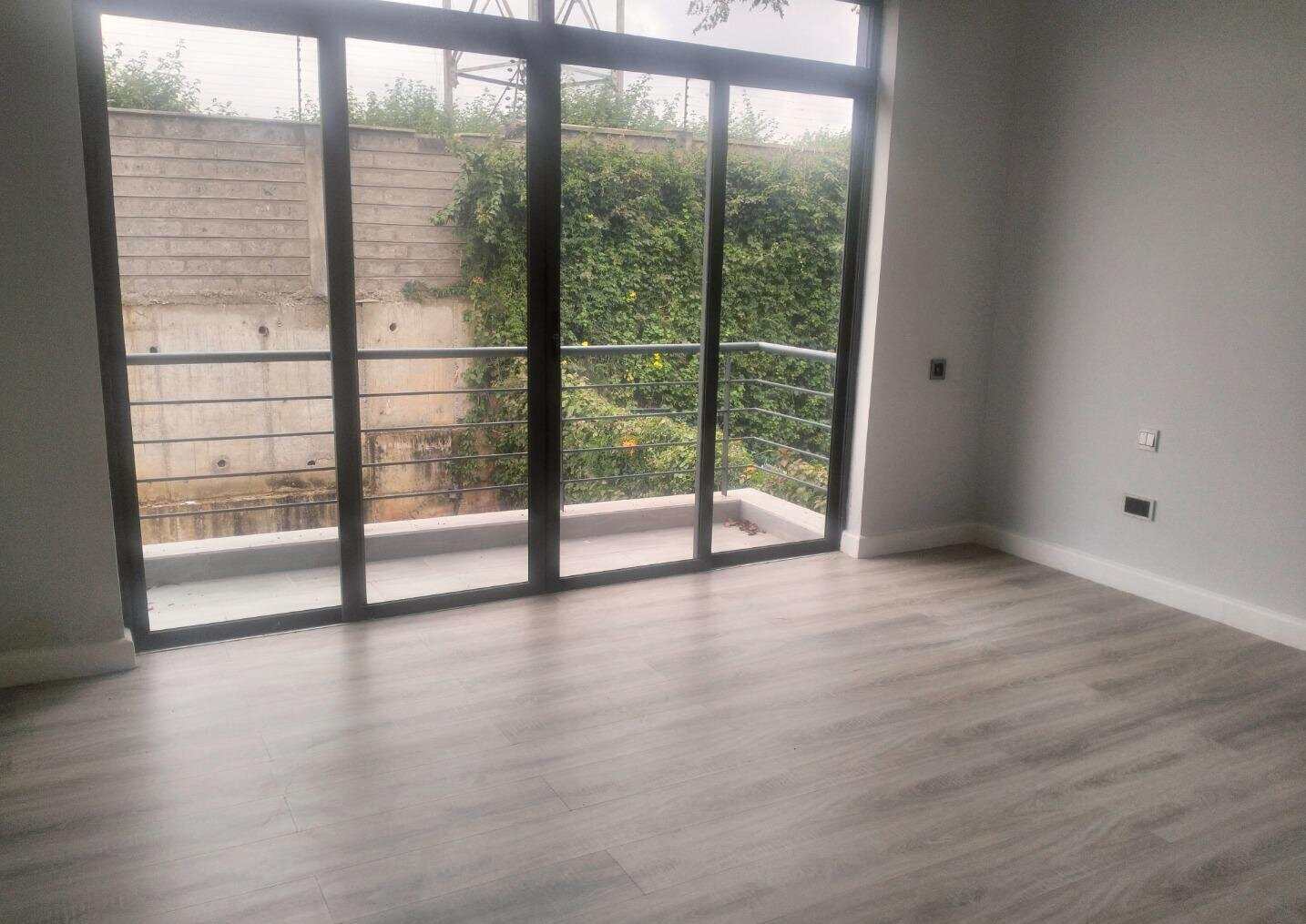 4BR Townhouse with DSQ & Beautiful Garden - Kiambu Gated Community